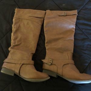 Brown calf length boots